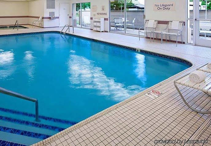 Fairfield Inn & Suites By Marriott Frankenmuth Ngoại thất bức ảnh