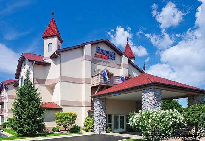 Fairfield Inn & Suites By Marriott Frankenmuth Ngoại thất bức ảnh